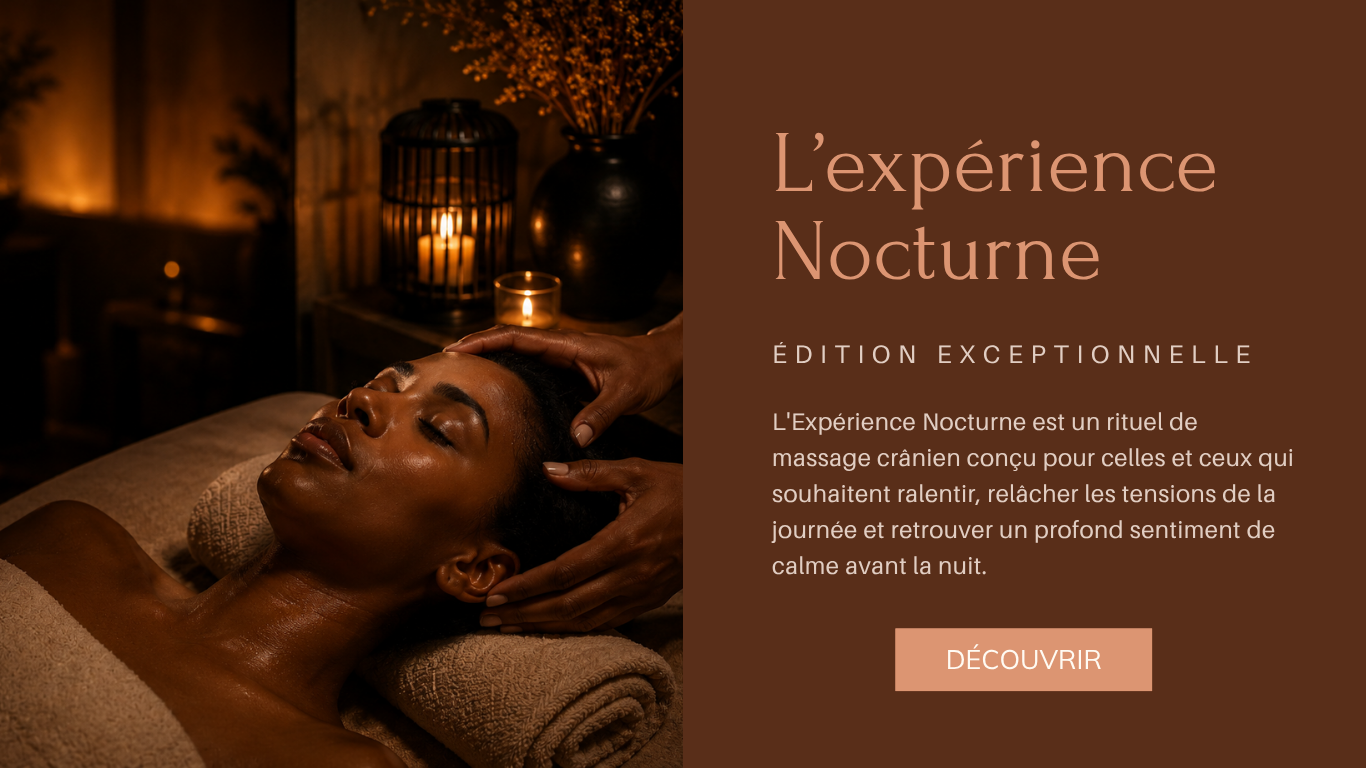 Femme relaxée, entourée de plantes, recevant un soin de bien-être.